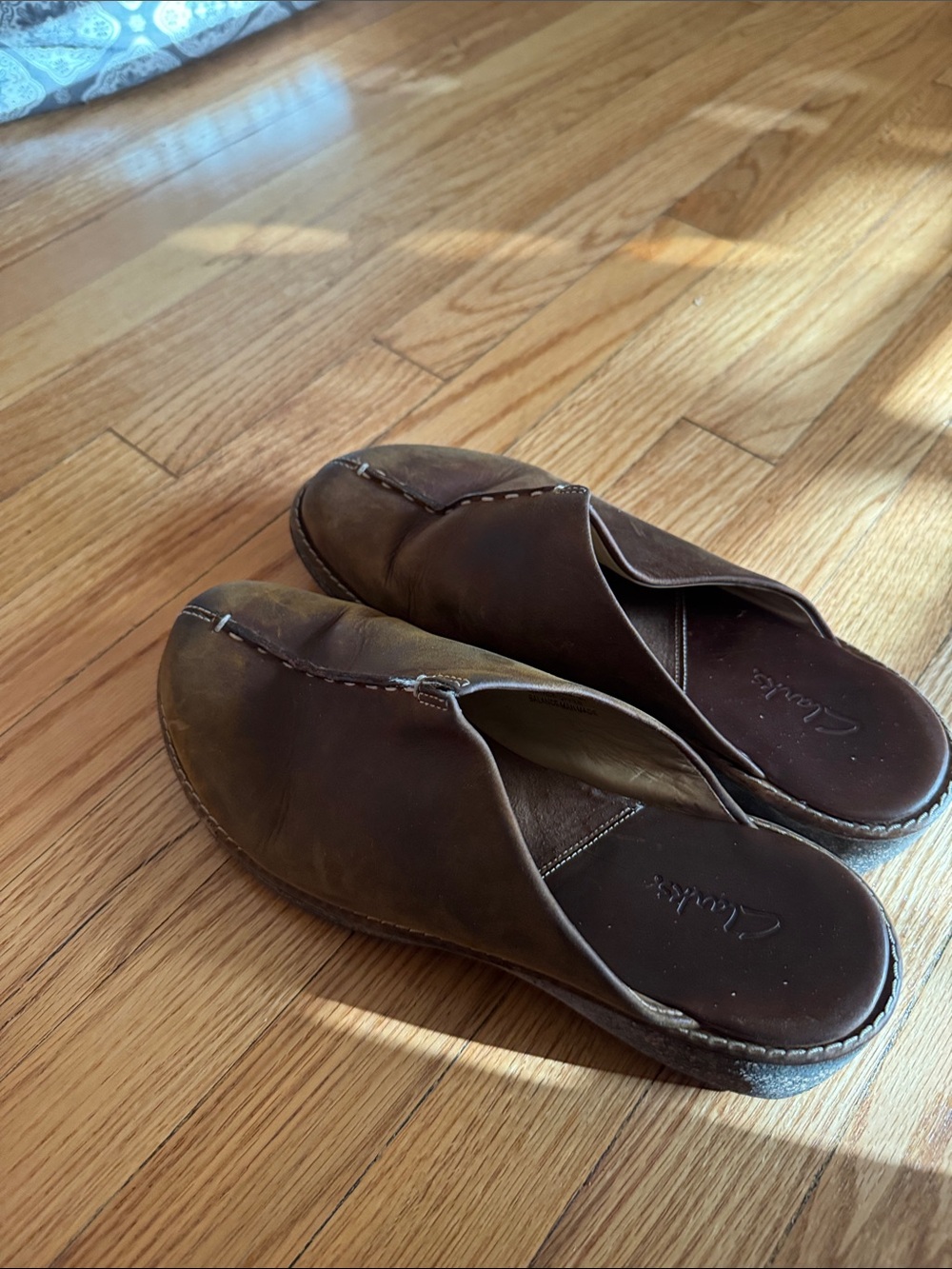 Women Clarks Dark Brown Leather Slip-On Mule